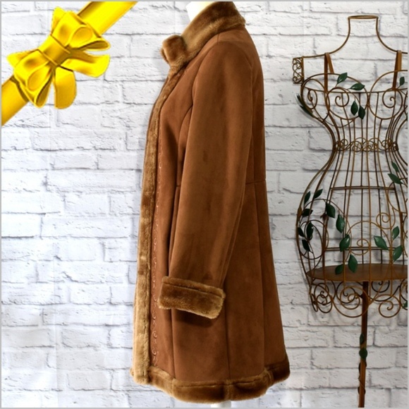 New York & Company Brown Faux Fur Trim Coat - Picture 3 of 8
